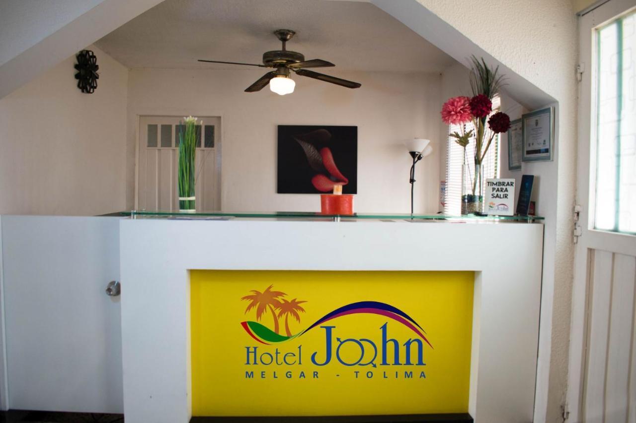 Hotel Joohn Gay Only Lgbtiq Melgar Exterior photo