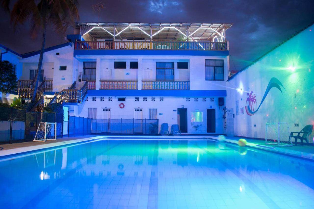 Hotel Joohn Gay Only Lgbtiq Melgar Exterior photo